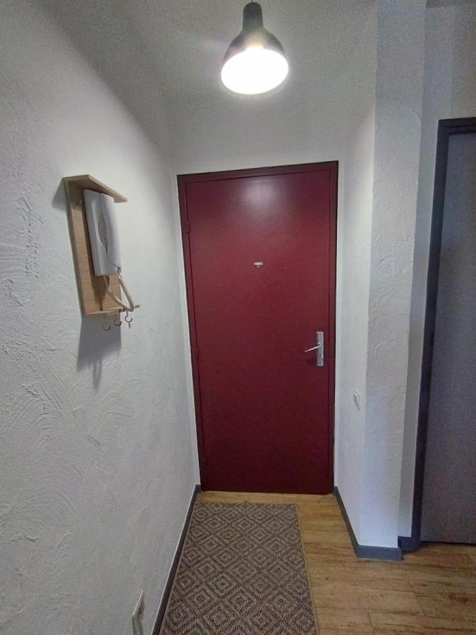 Apartamento Agradable Ταρμπ Εξωτερικό φωτογραφία